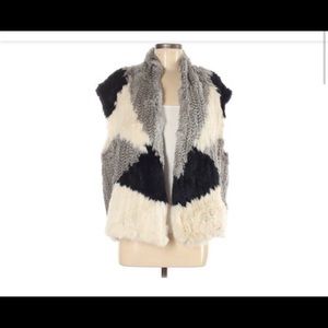 VINCE rabbit fur vest